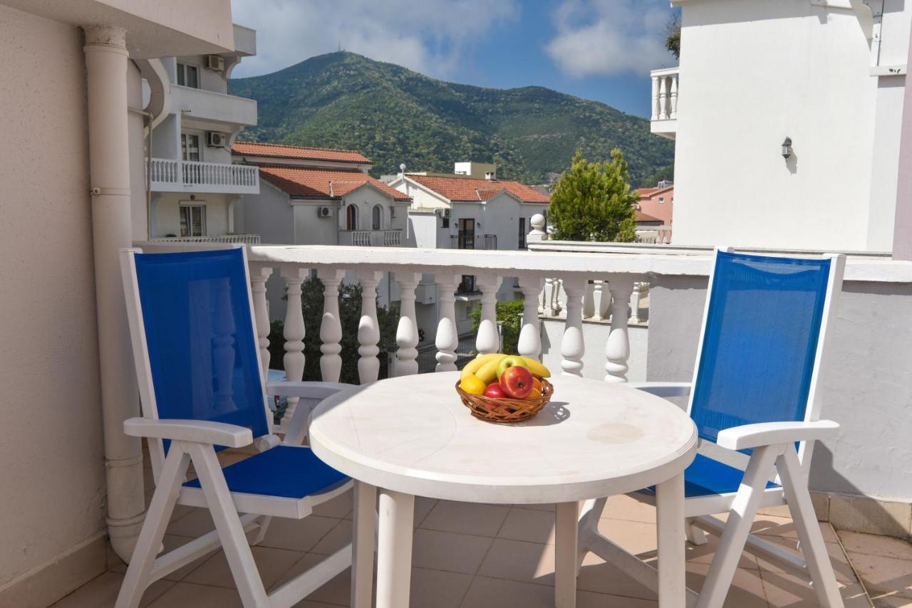 Apartments & Rooms Nikolic Budva Eksteriør billede