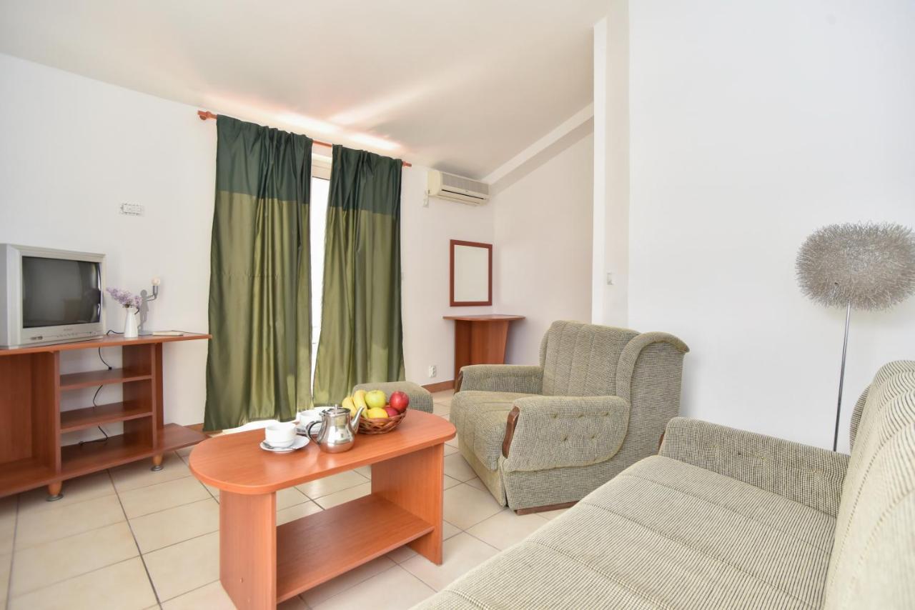 Apartments & Rooms Nikolic Budva Eksteriør billede