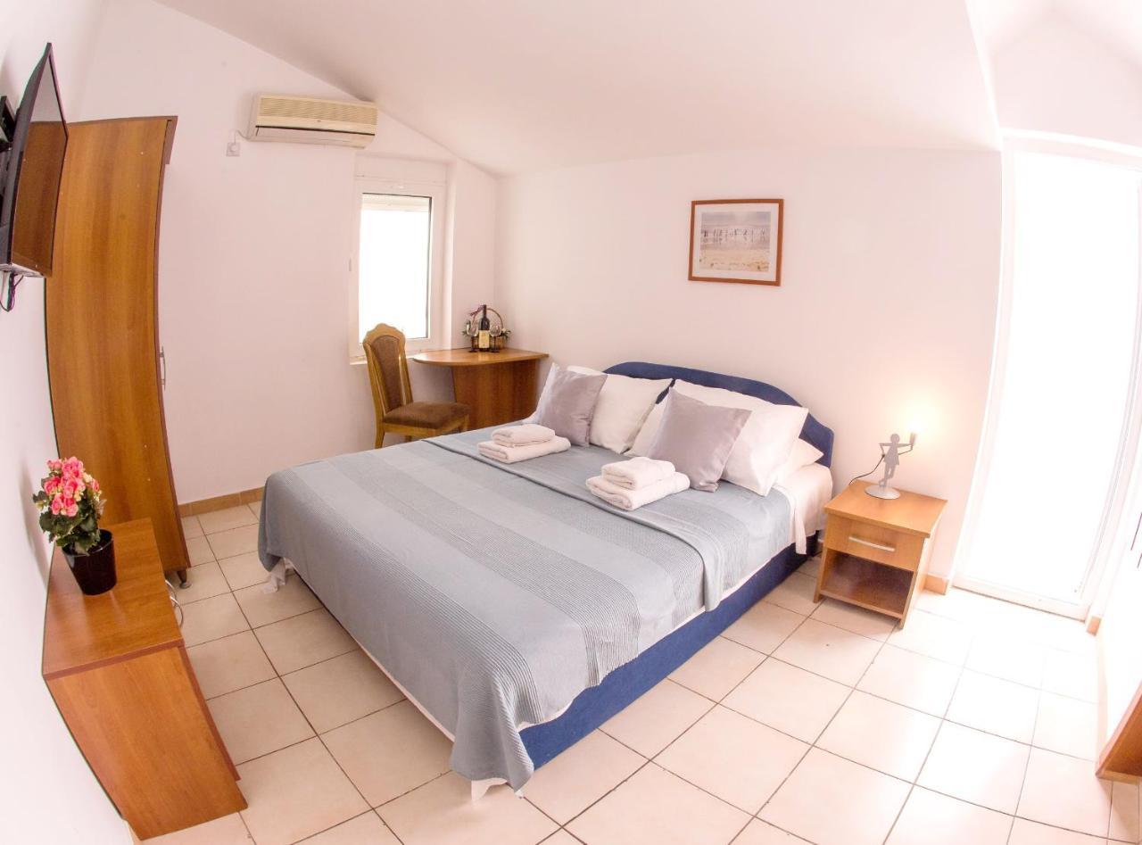 Apartments & Rooms Nikolic Budva Eksteriør billede