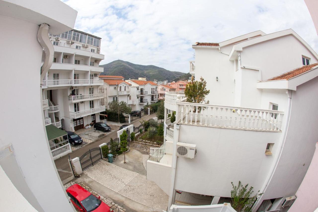 Apartments & Rooms Nikolic Budva Eksteriør billede