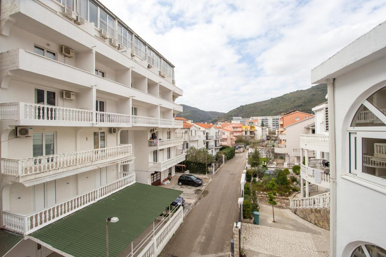 Apartments & Rooms Nikolic Budva Eksteriør billede