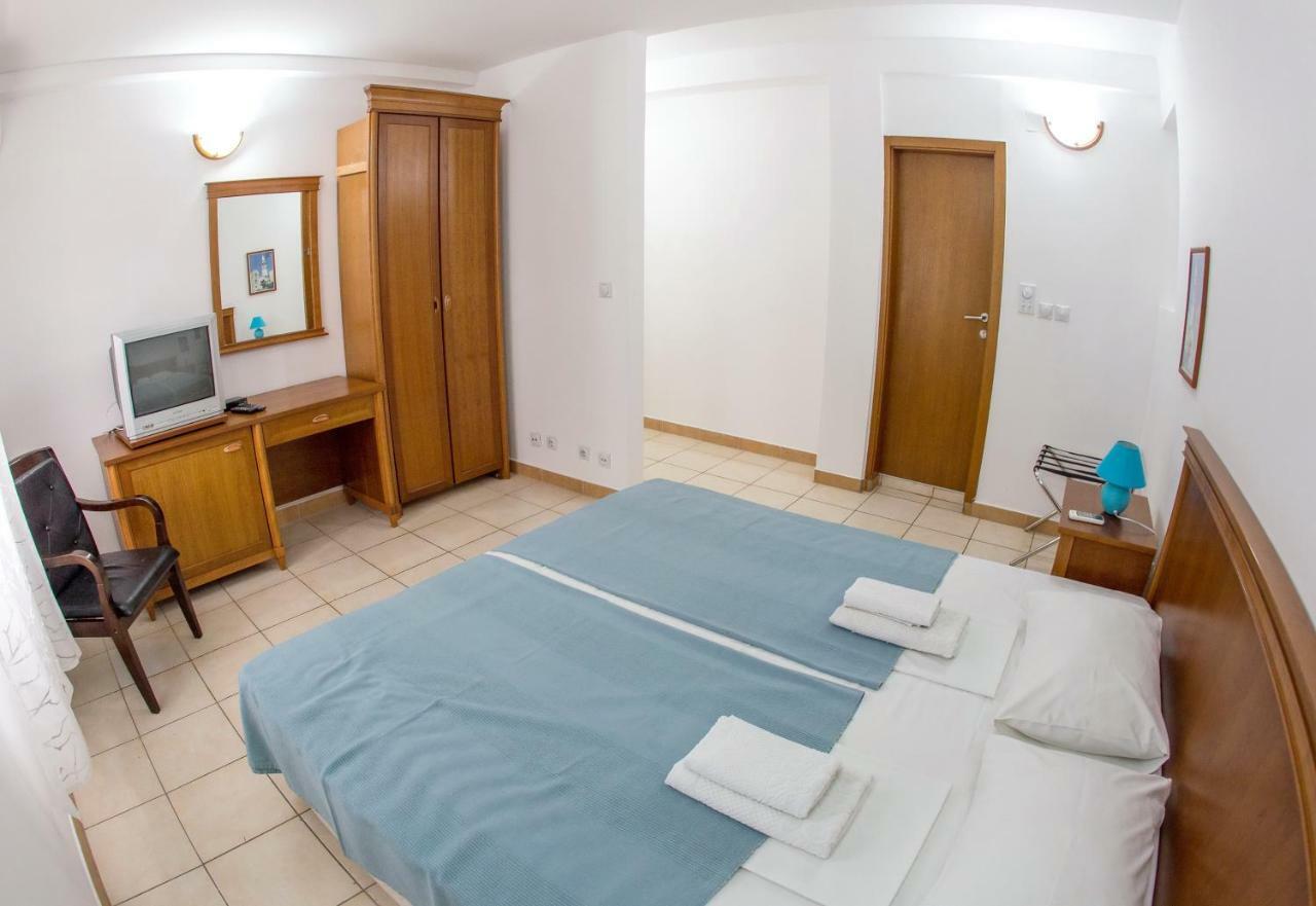 Apartments & Rooms Nikolic Budva Eksteriør billede