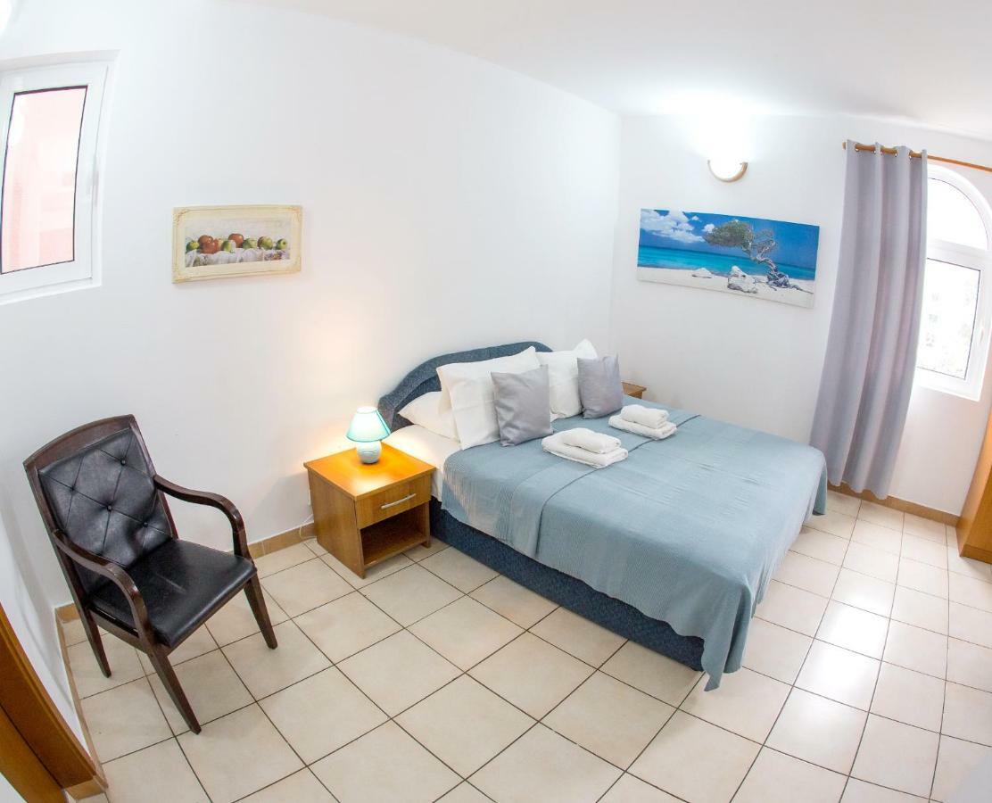 Apartments & Rooms Nikolic Budva Eksteriør billede